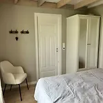 Gezellig Met Mooi Uitzicht Σπίτι διακοπών
