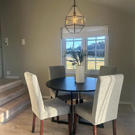 Cozy With A View *